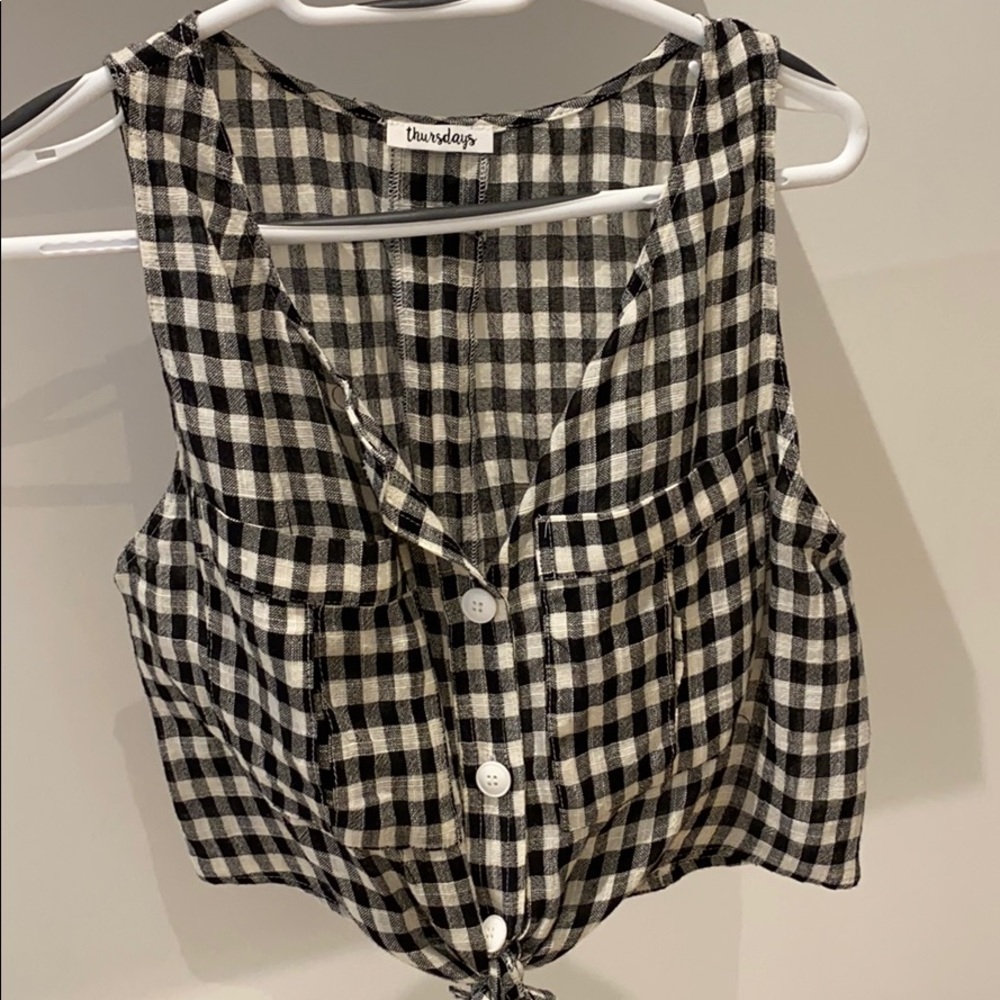 Gingham print tank top blouse
